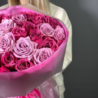 Букет «Малиновый шёлк»